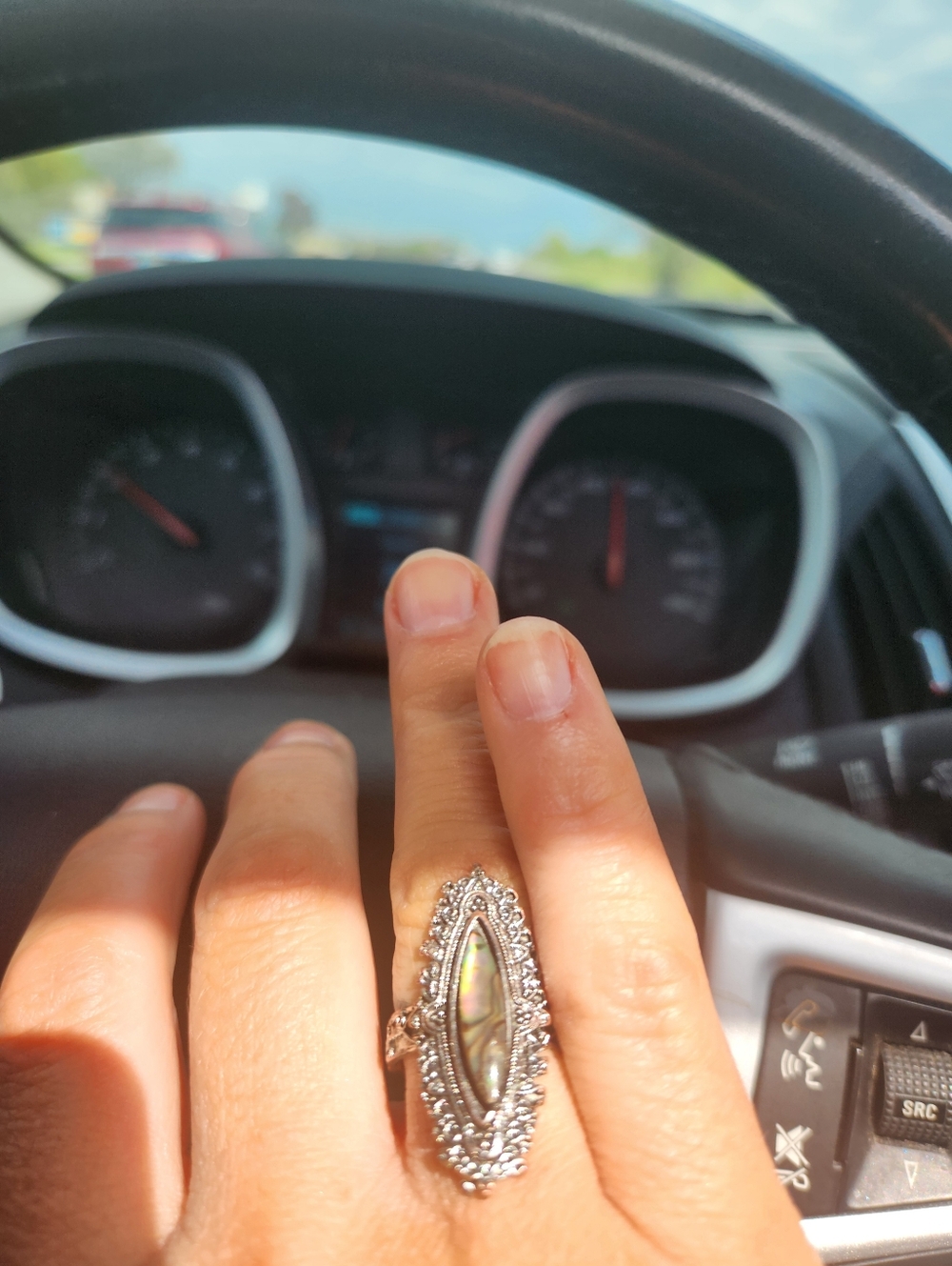 Silver Abalone Shell Ring - Picture 4 of 4